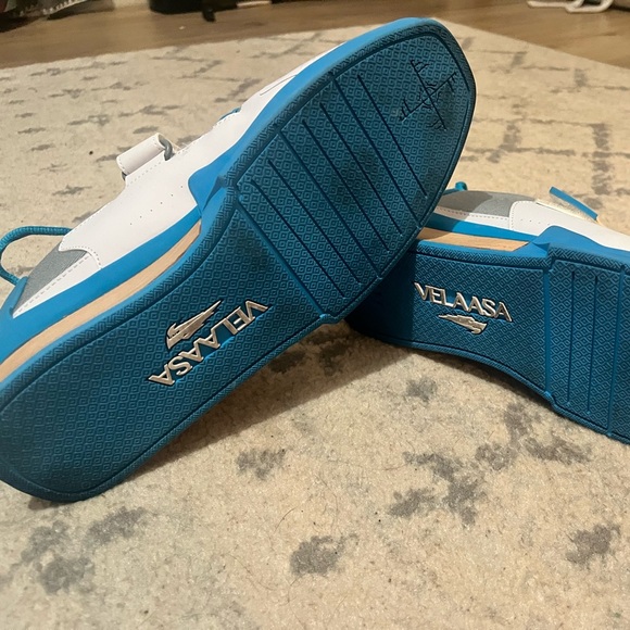 Velaasa Lifters (men’s/women’s) - Picture 4 of 4